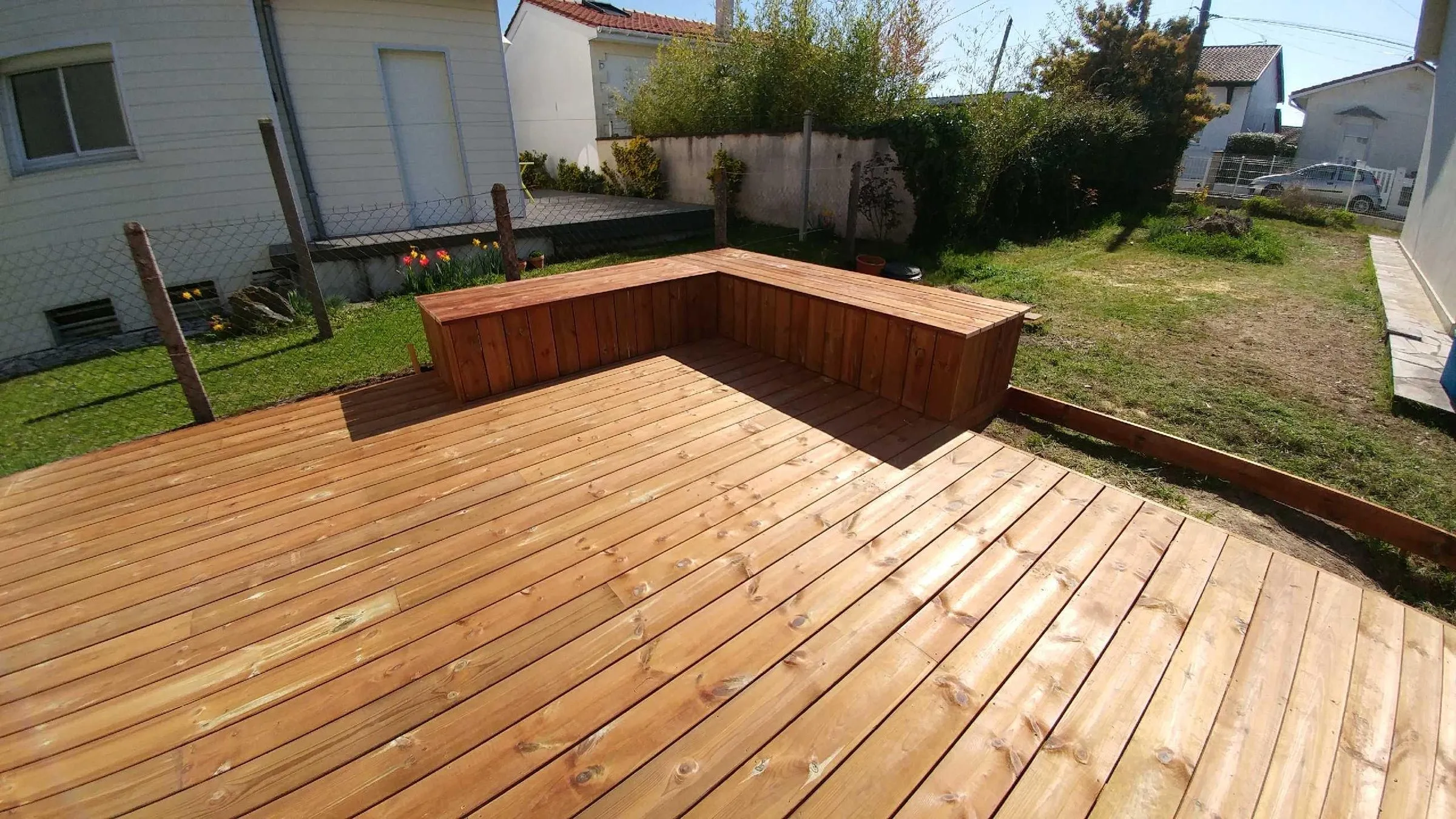 Terrasse en bois réalisée par SR Aménagement