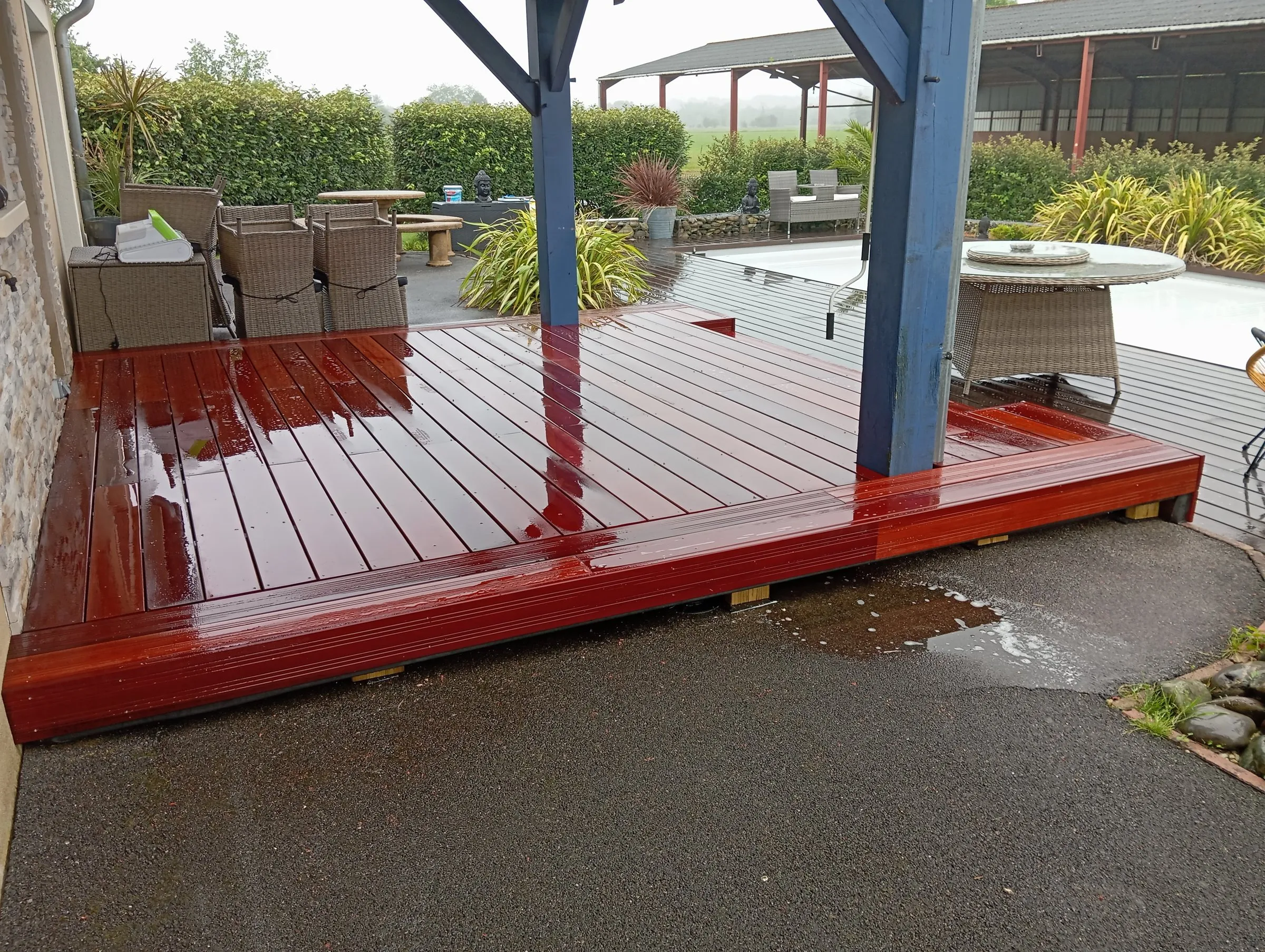 Terrasse en bois réalisée par SR Aménagement