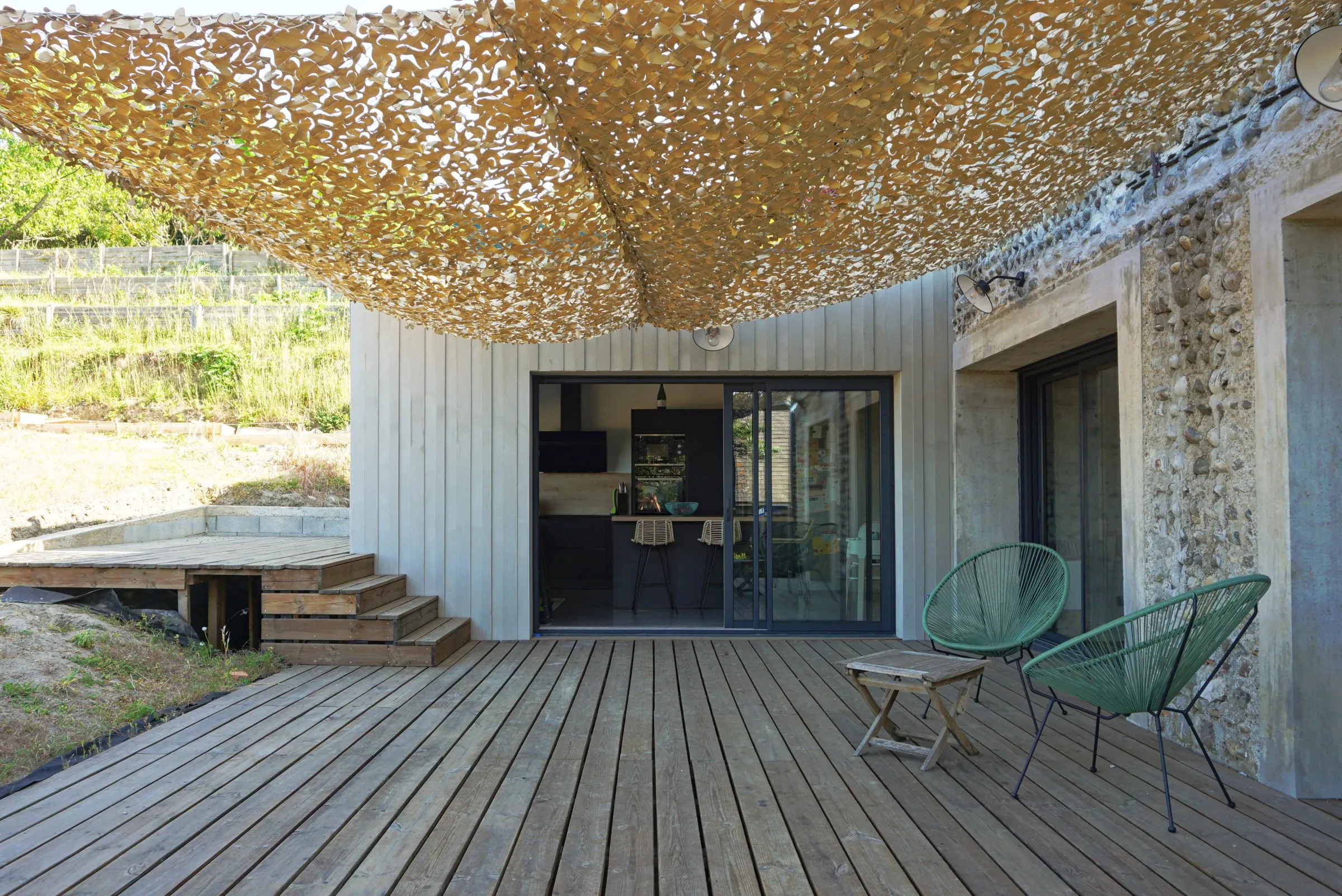 Terrasse en bois réalisée par SR Aménagement